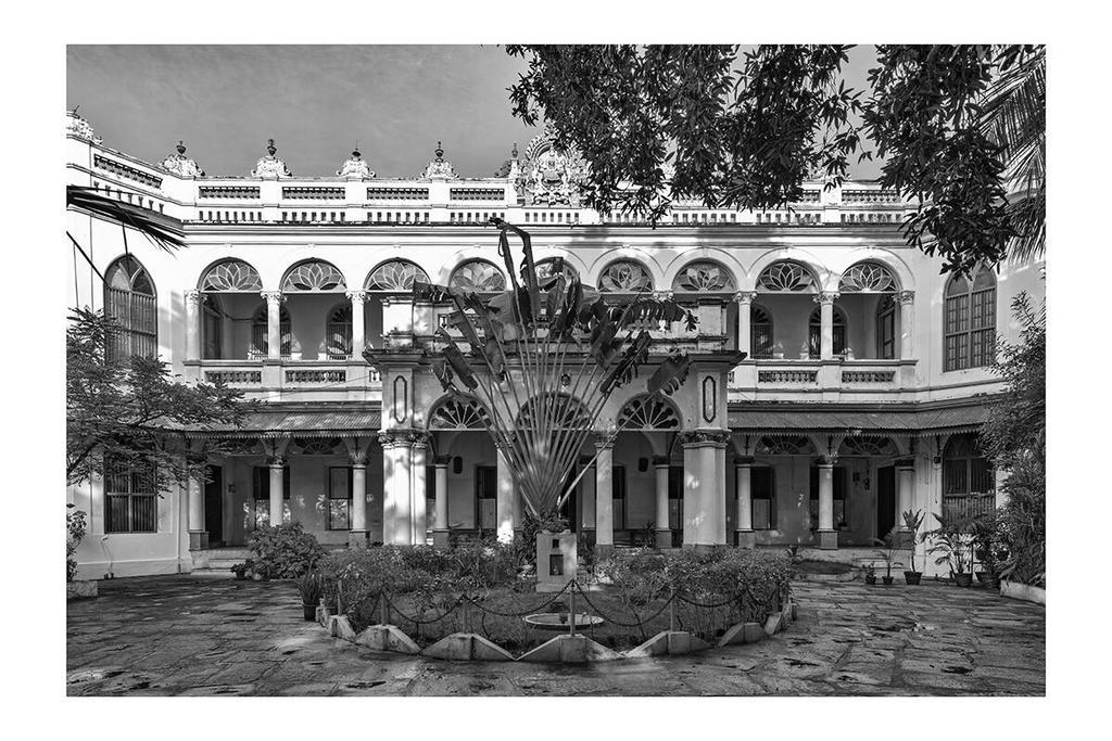 Chettinadu Mansion - An Authentic Heritage Palace Kanadukattan Exterior photo